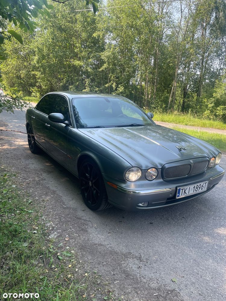Jaguar XJR 4.2 - 15