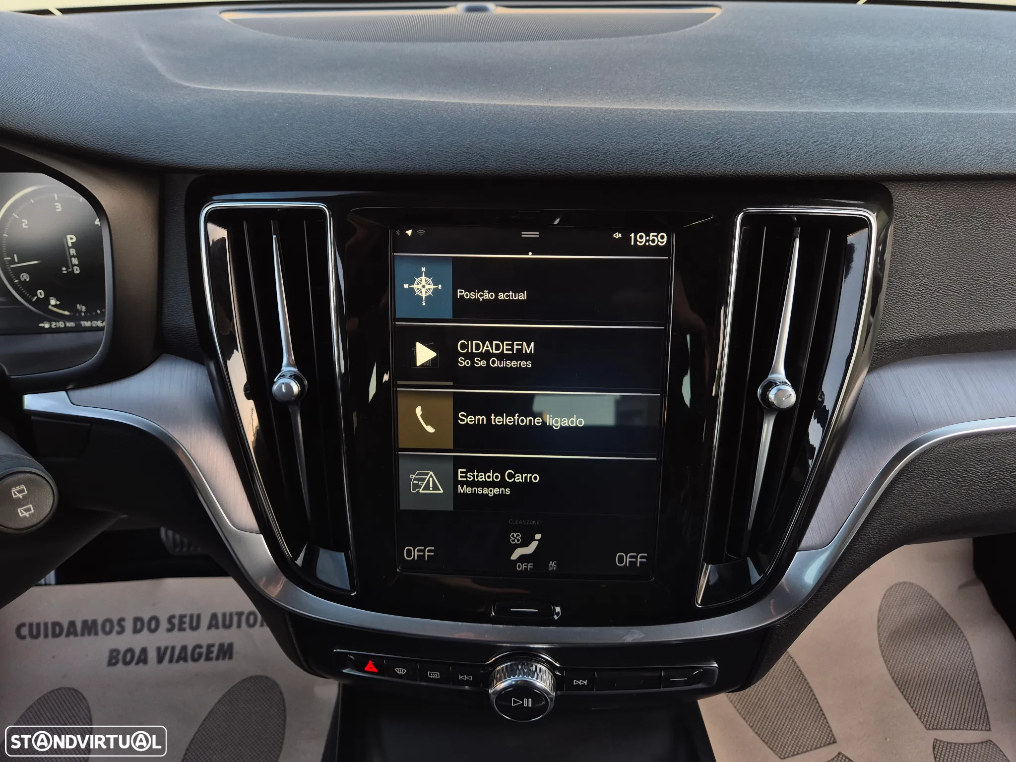 Volvo V60 2.0 D3 Momentum Plus Geartronic - 31