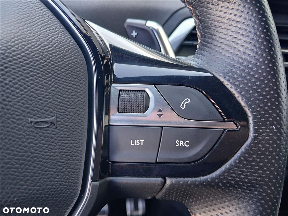 Peugeot 5008 1.6 PureTech GT Pack S&S EAT8 - 25