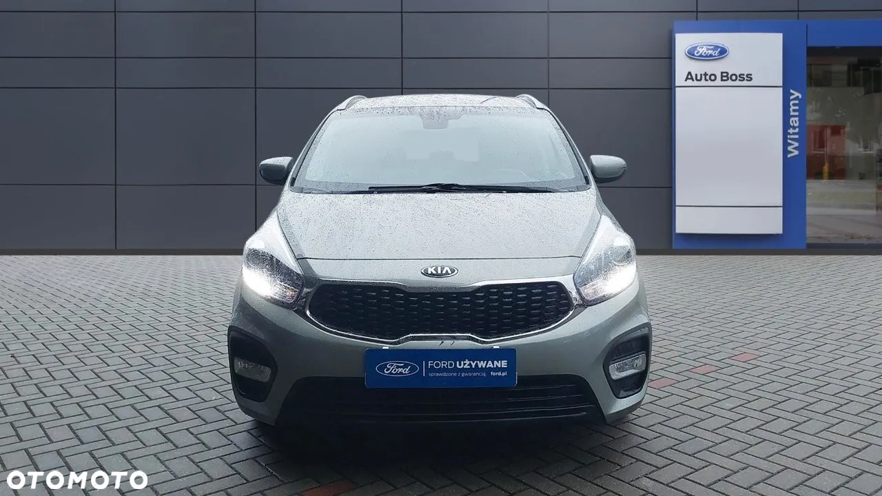 Kia Carens 1.6 GDI M - 9