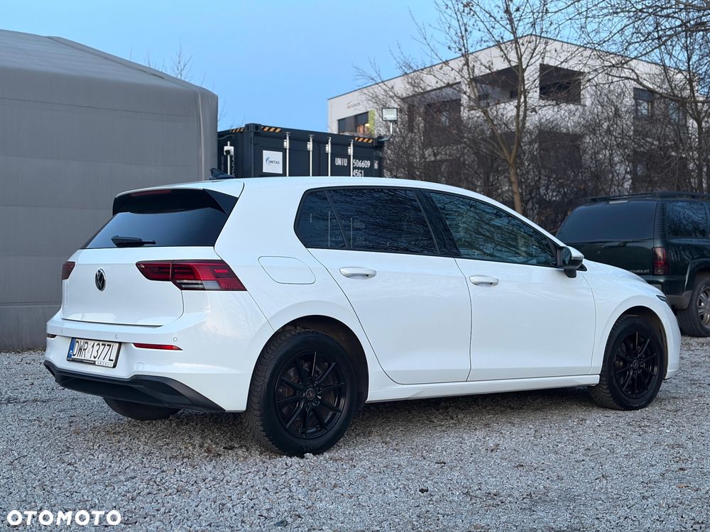 Volkswagen Golf 1.5 eTSI Life DSG - 8