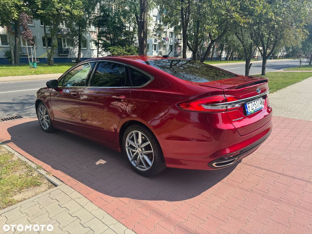 Ford Fusion 2.0 EcoBoost Titanium - 15