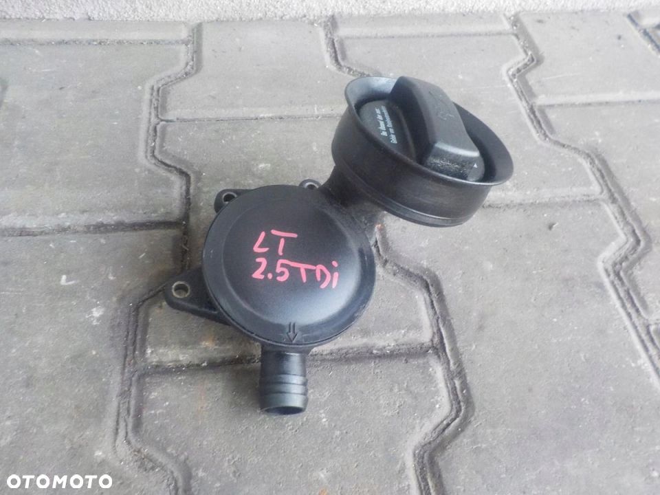 VW LT 2.5 TDI WLEW OLEJU ODMA KOREK - 1