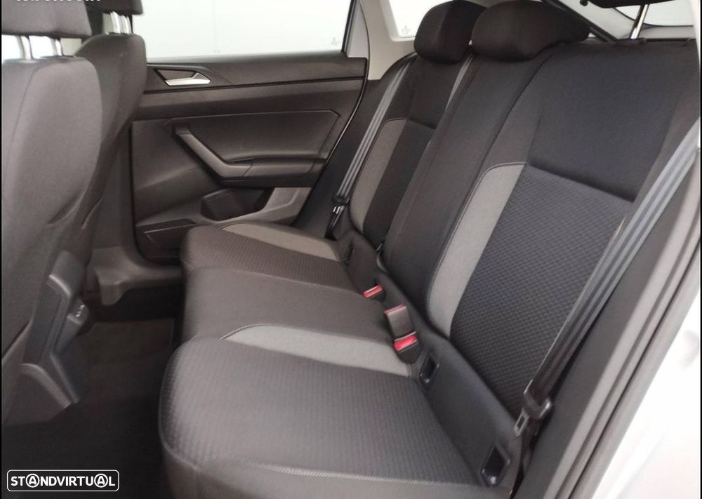 VW Taigo 1.0 TSI Urban DSG - 7