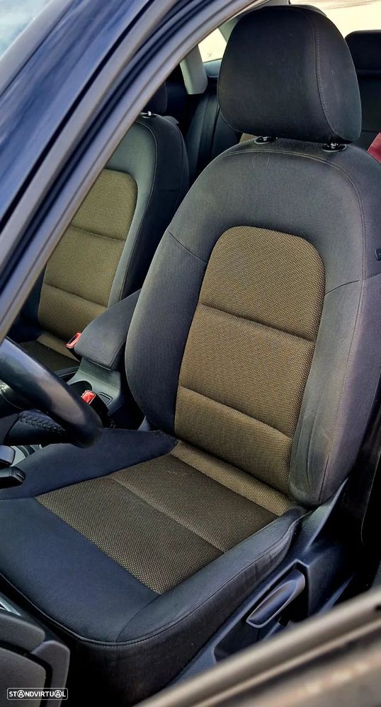 Audi Q3 2.0 TDI Ambition - 5