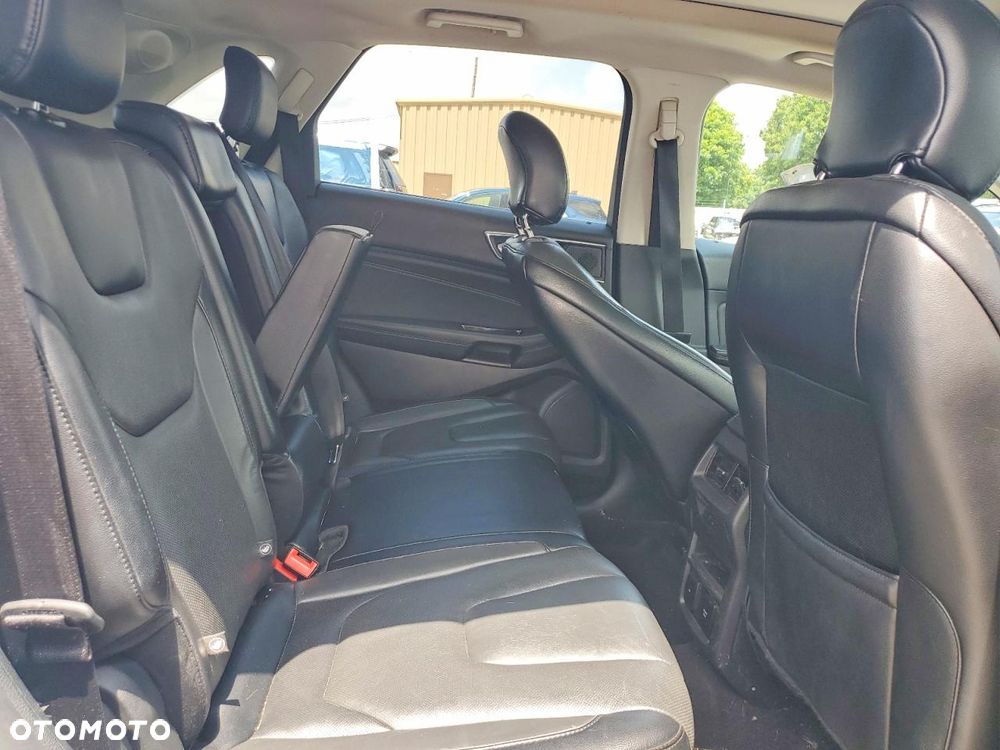 Ford Edge 2.0 EcoBlue Bi-Turbo 4x4 Titanium - 10