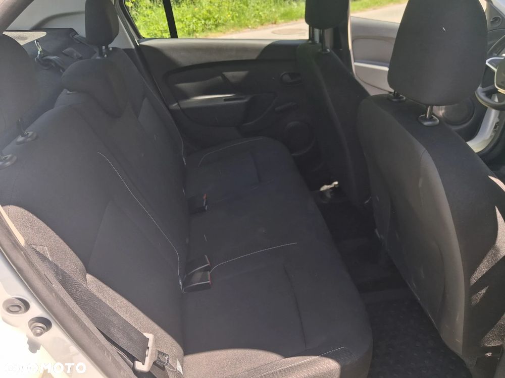 Dacia Logan 1.0 SCe Access - 12