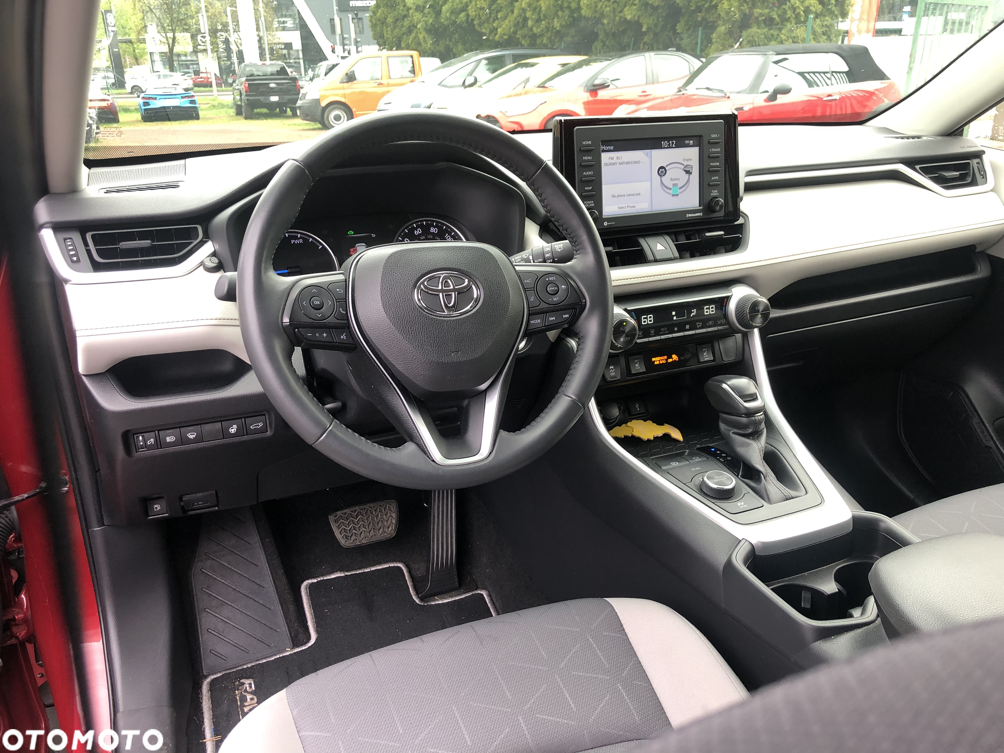Toyota RAV4 - 14