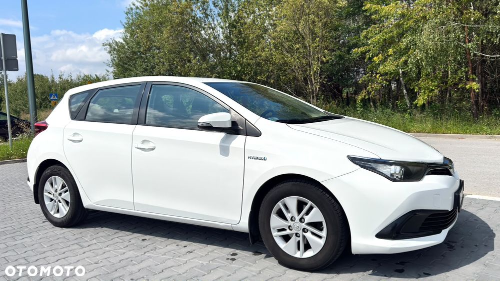 Toyota Auris - 11