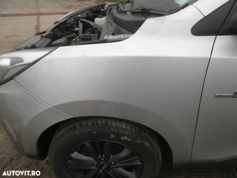 Aripa stanga / dreapta fata Hyundai ix35 2015 - 2