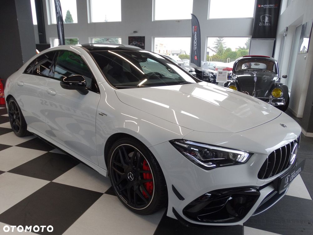 Mercedes-Benz CLA - 8