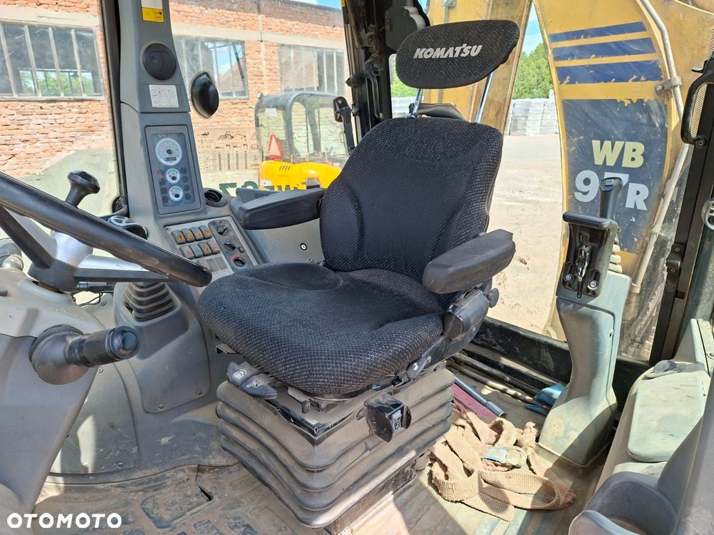 Komatsu Wb 97 R-5E0 4X4 - 12