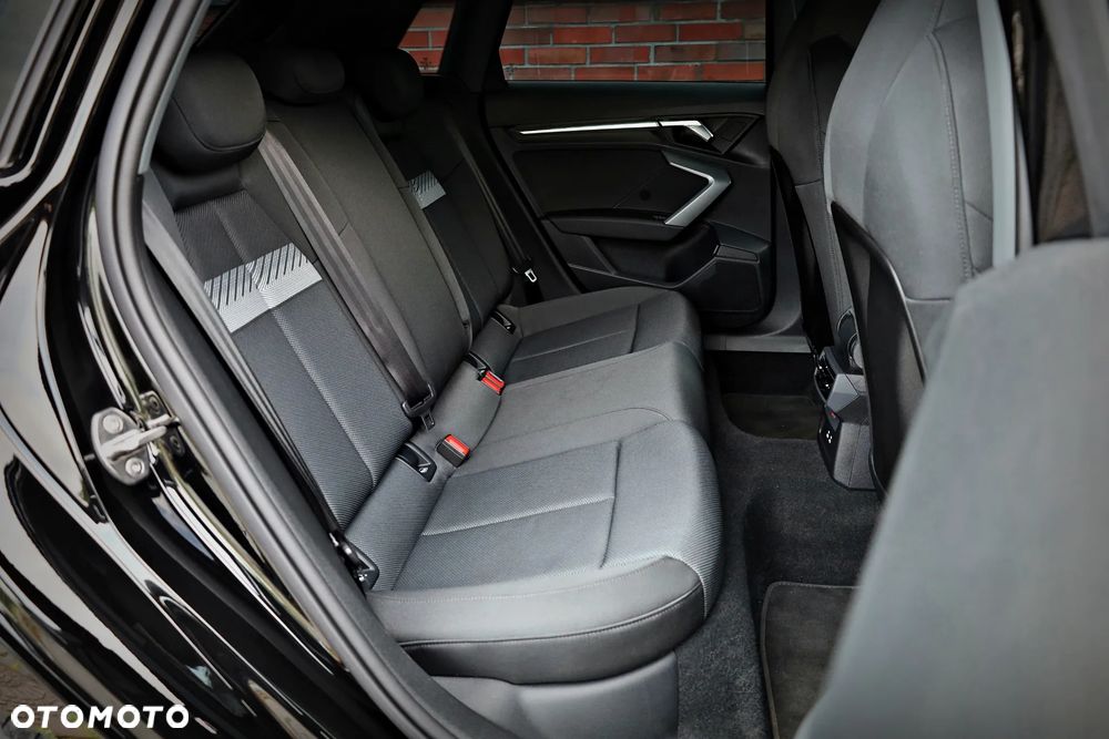 Audi A3 Sportback - 25