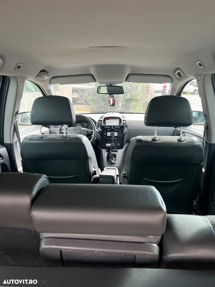 Opel Zafira 1.7 CDTI Enjoy - 12