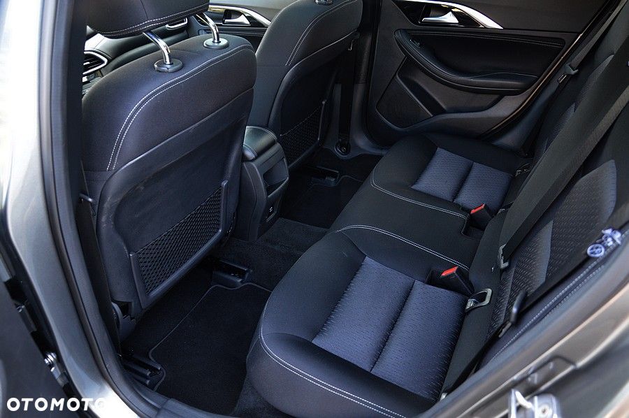 Infiniti QX30 2.2d DCT AWD Luxe - 23
