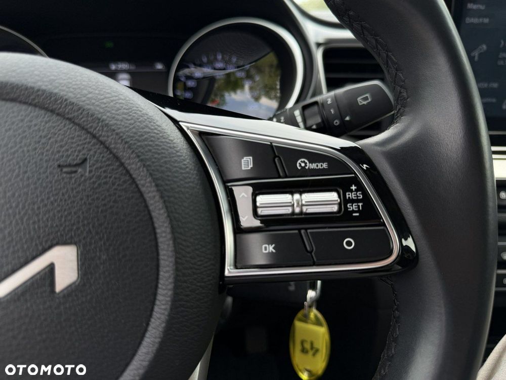 Kia XCeed 1.5 T-GDI M - 33