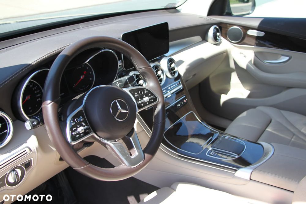 Mercedes-Benz GLC 200 4-Matic - 12