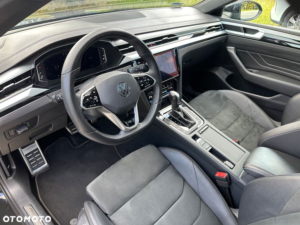 Volkswagen Arteon 2.0 TDI SCR R-Line DSG - 14
