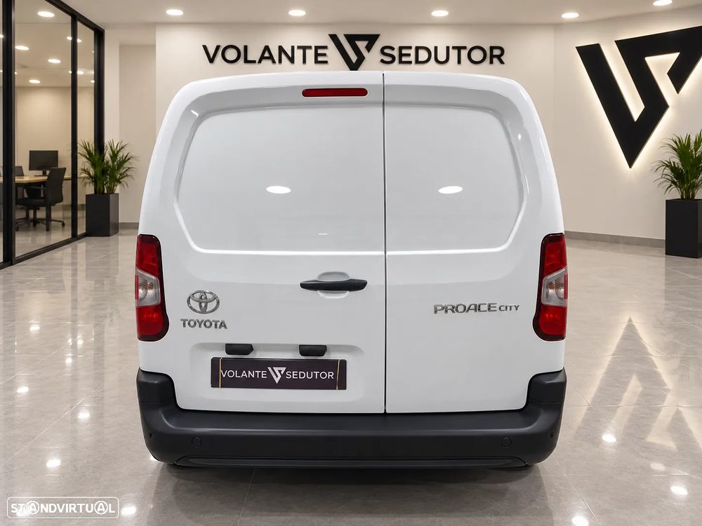 Toyota PROACE-CITY 1.5 D-4D L-1 - 3