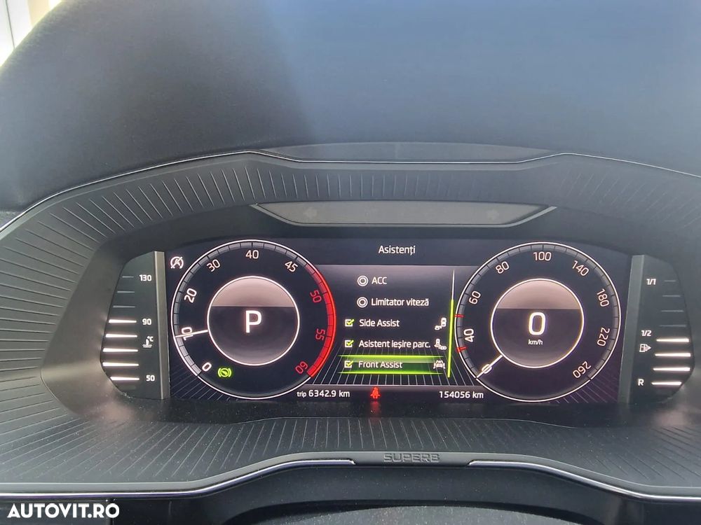 Skoda Superb 2.0 TDI DSG Style - 18