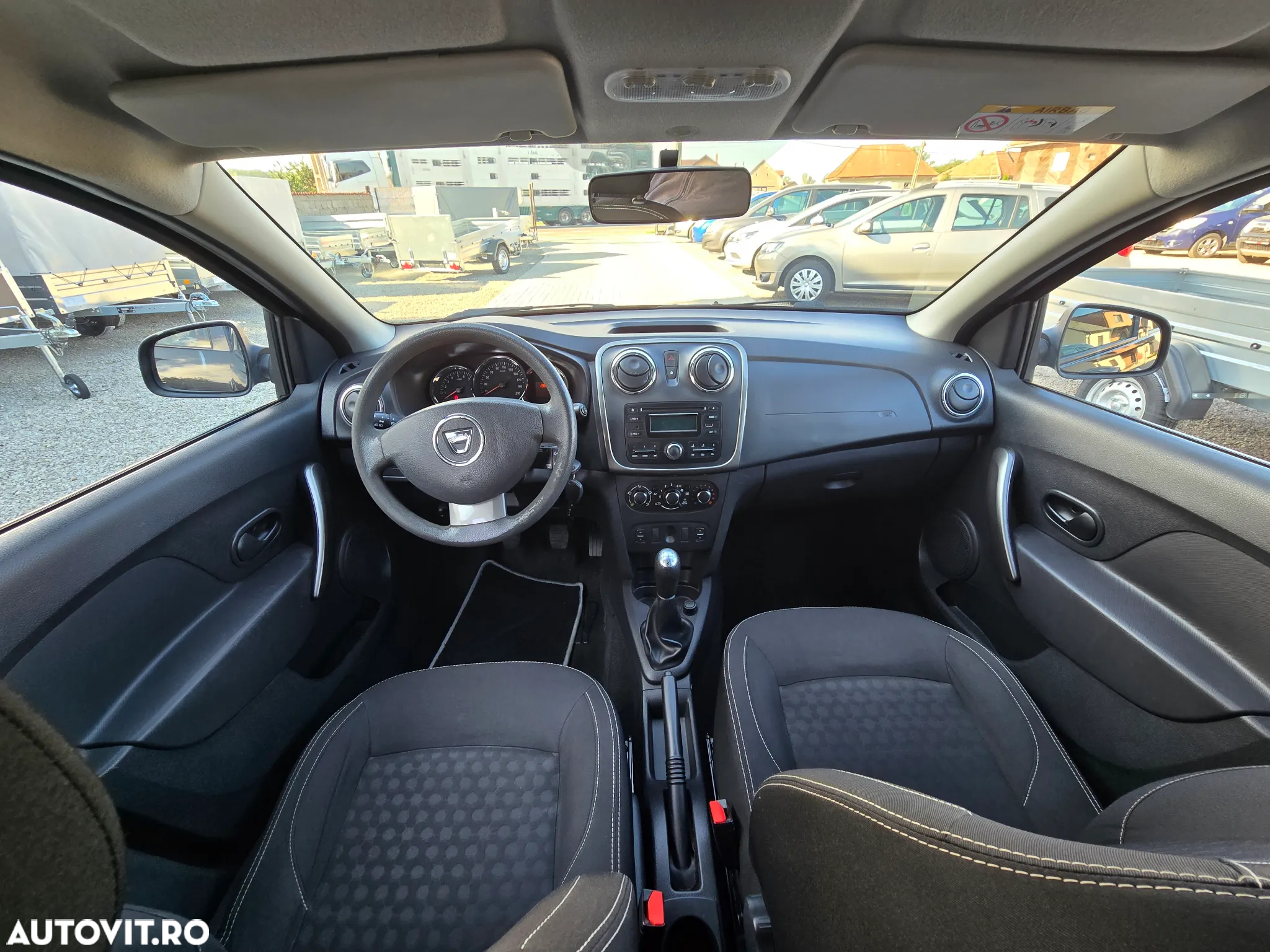 Dacia Logan MCV 1.2 16V 75 Ambiance - 8