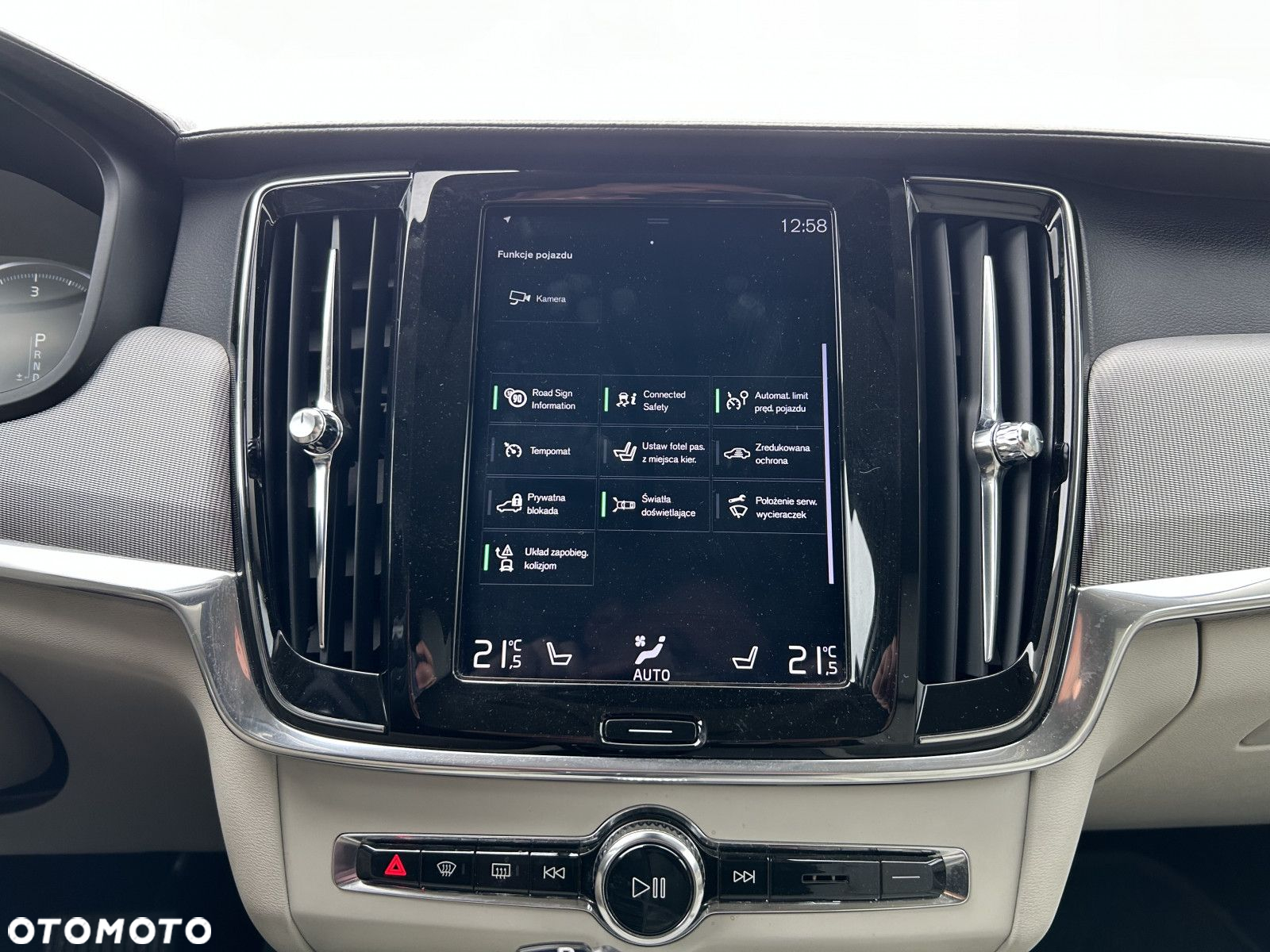 Volvo V90 - 17