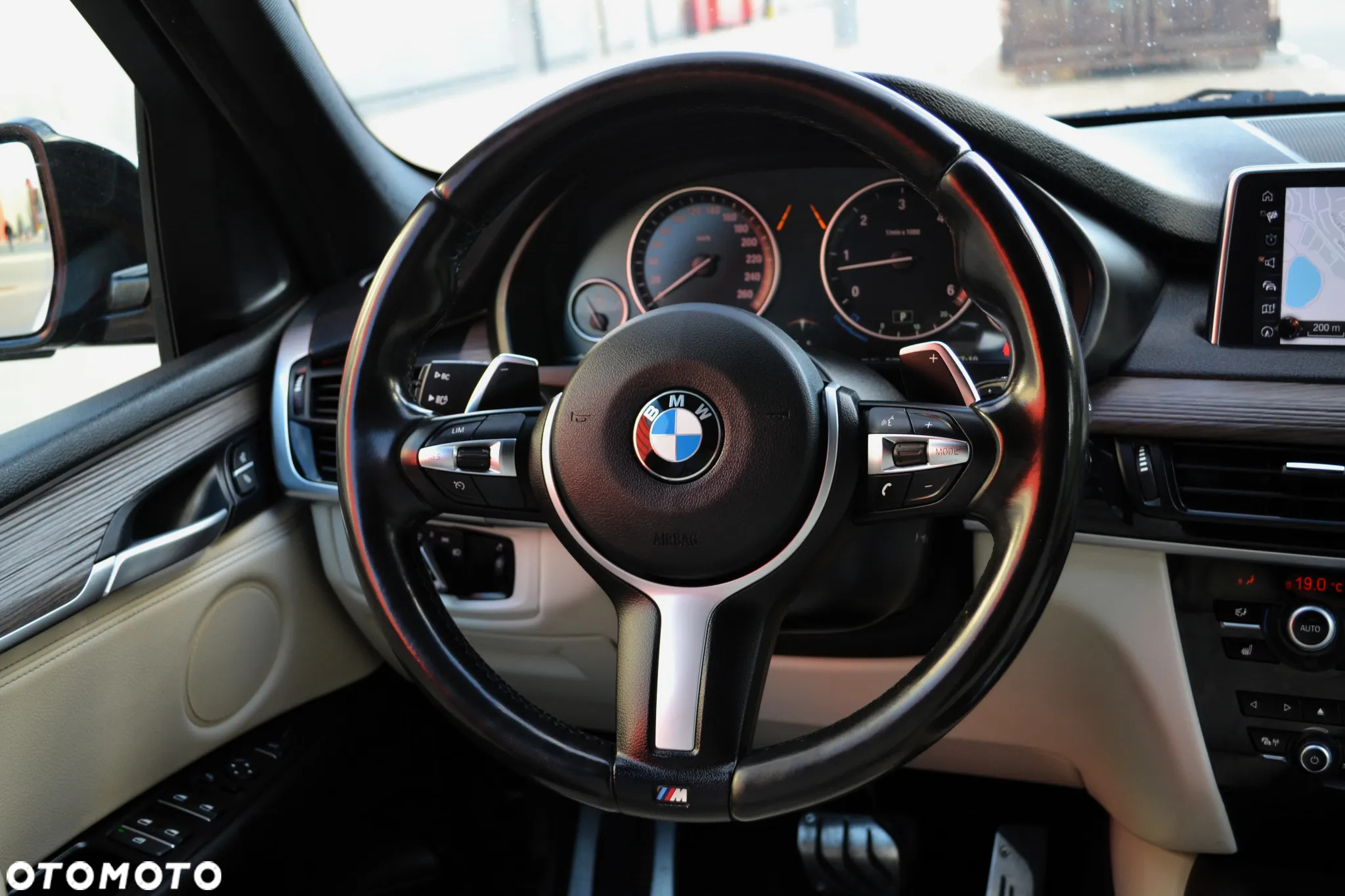 BMW X5 M M50d - 22