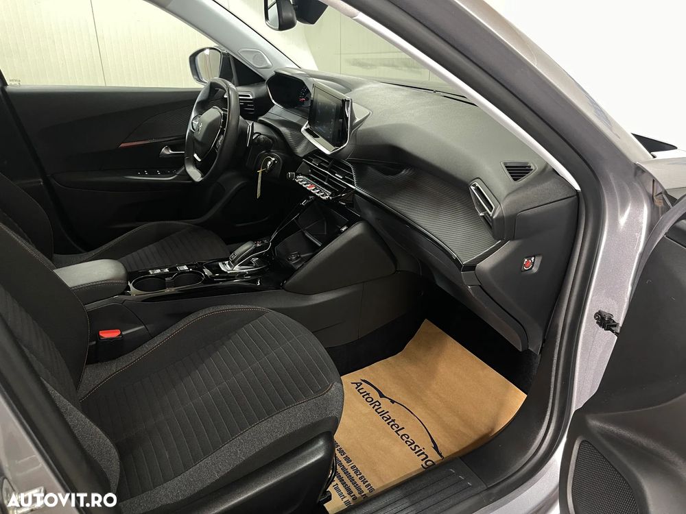 Peugeot 2008 1.2 PureTech EAT8 STT Active Pack - 10