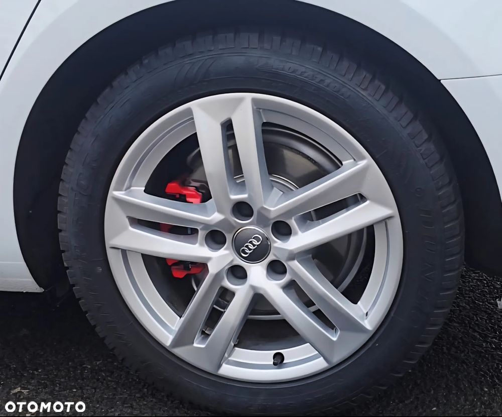 Audi A4 Avant 2.0 TDI Sport - 29