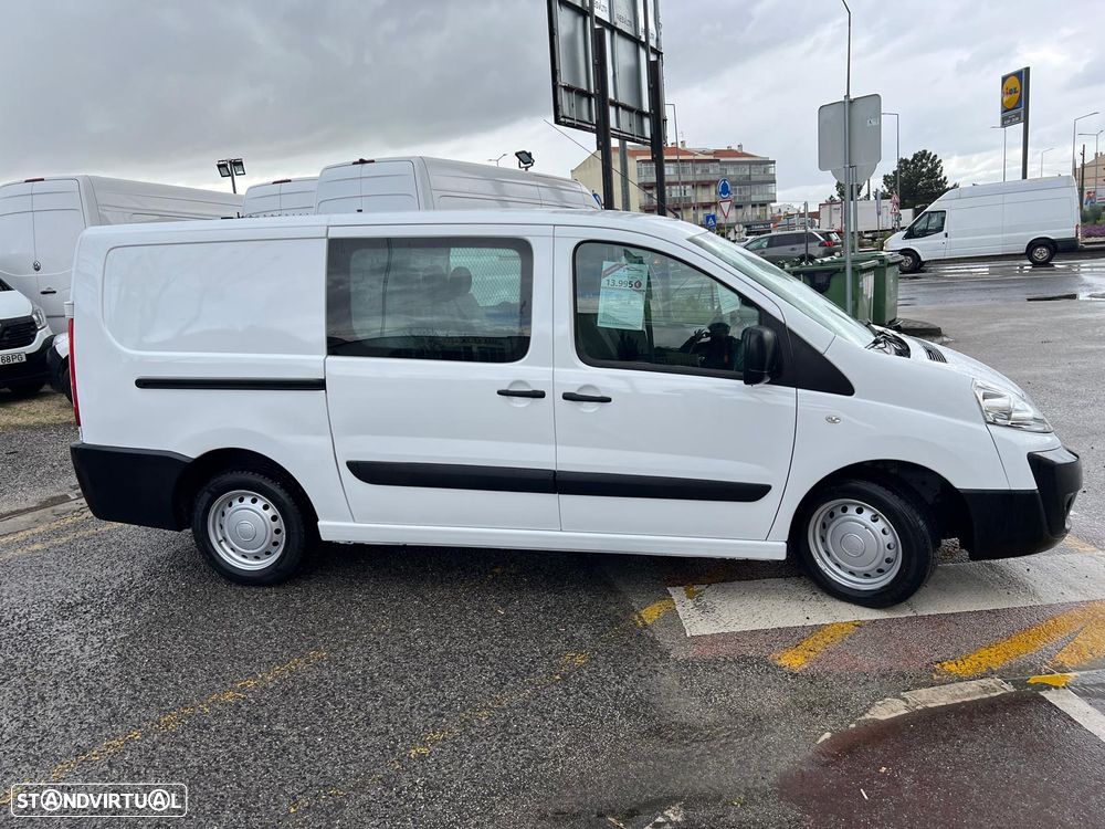 Fiat Scudo 2.0 JTD / 6 Lugares - 4