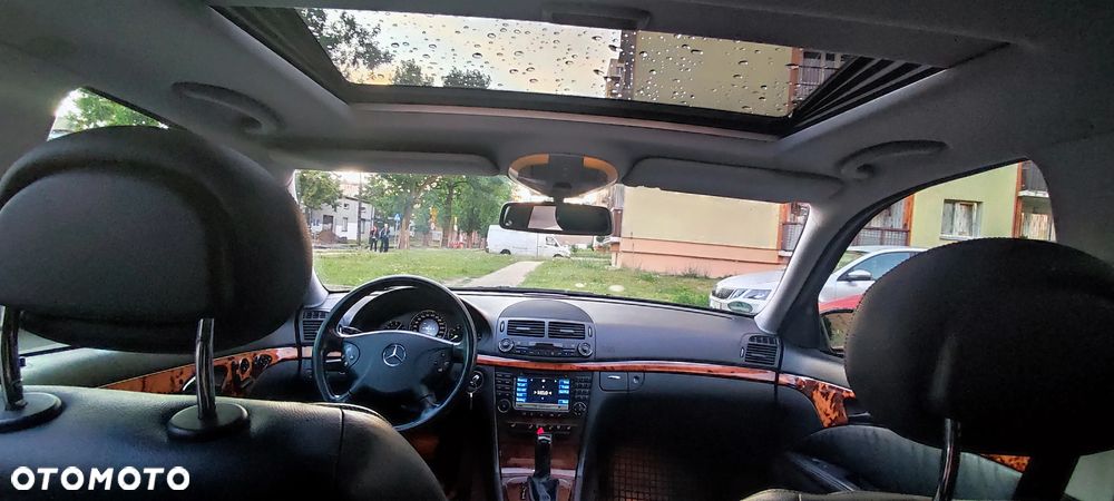 Mercedes-Benz Klasa E 350 Elegance - 15
