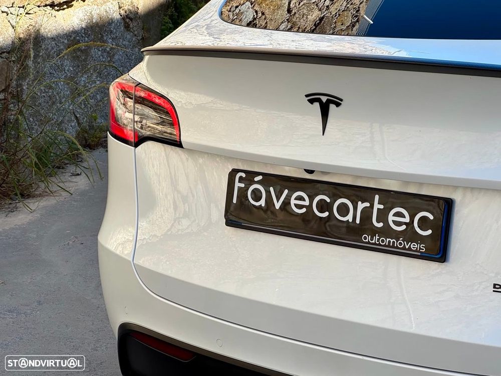 Tesla Model Y Long Range Dual Motor AWD - 7