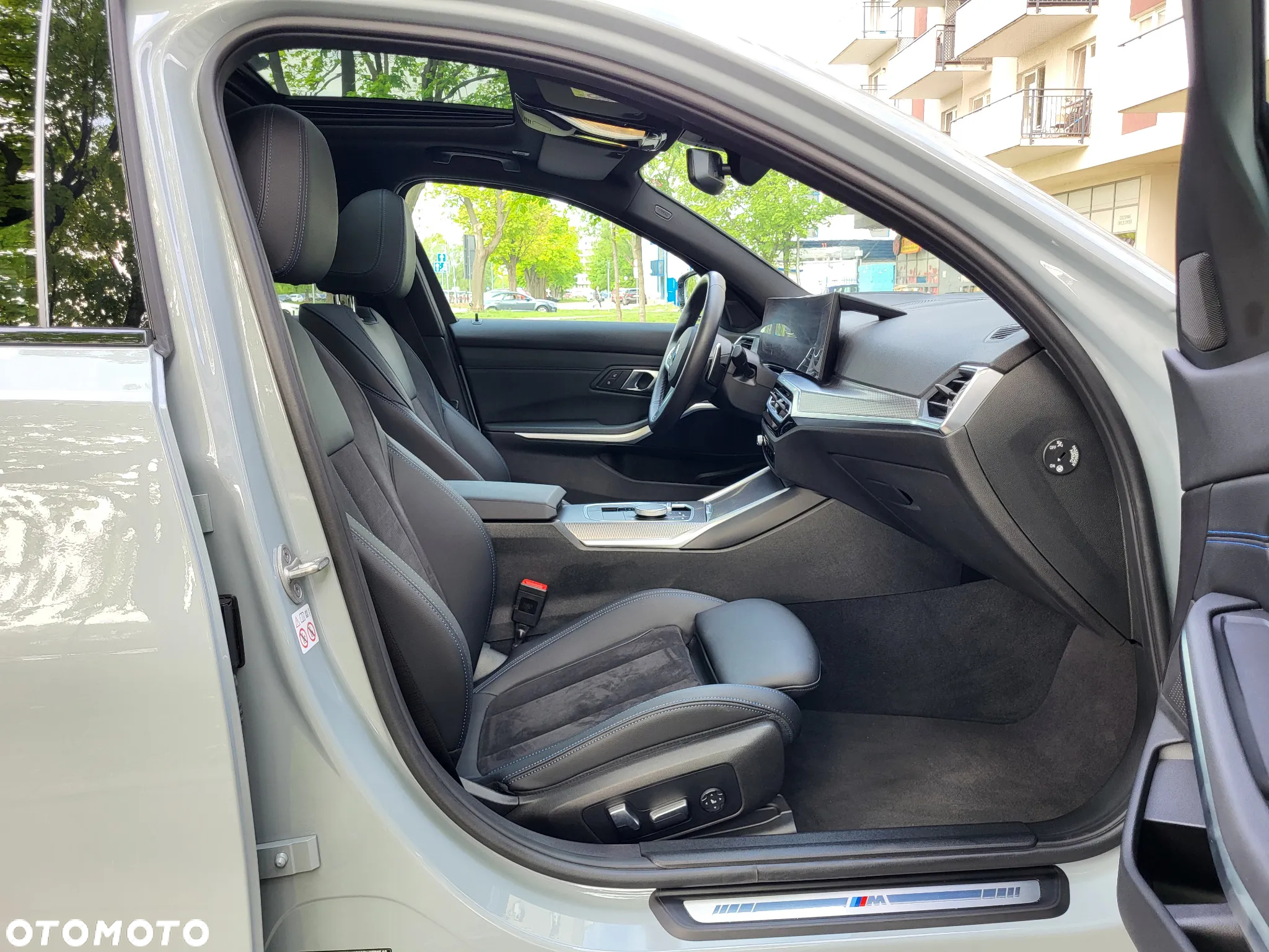 BMW Seria 3 320d M Sport - 35