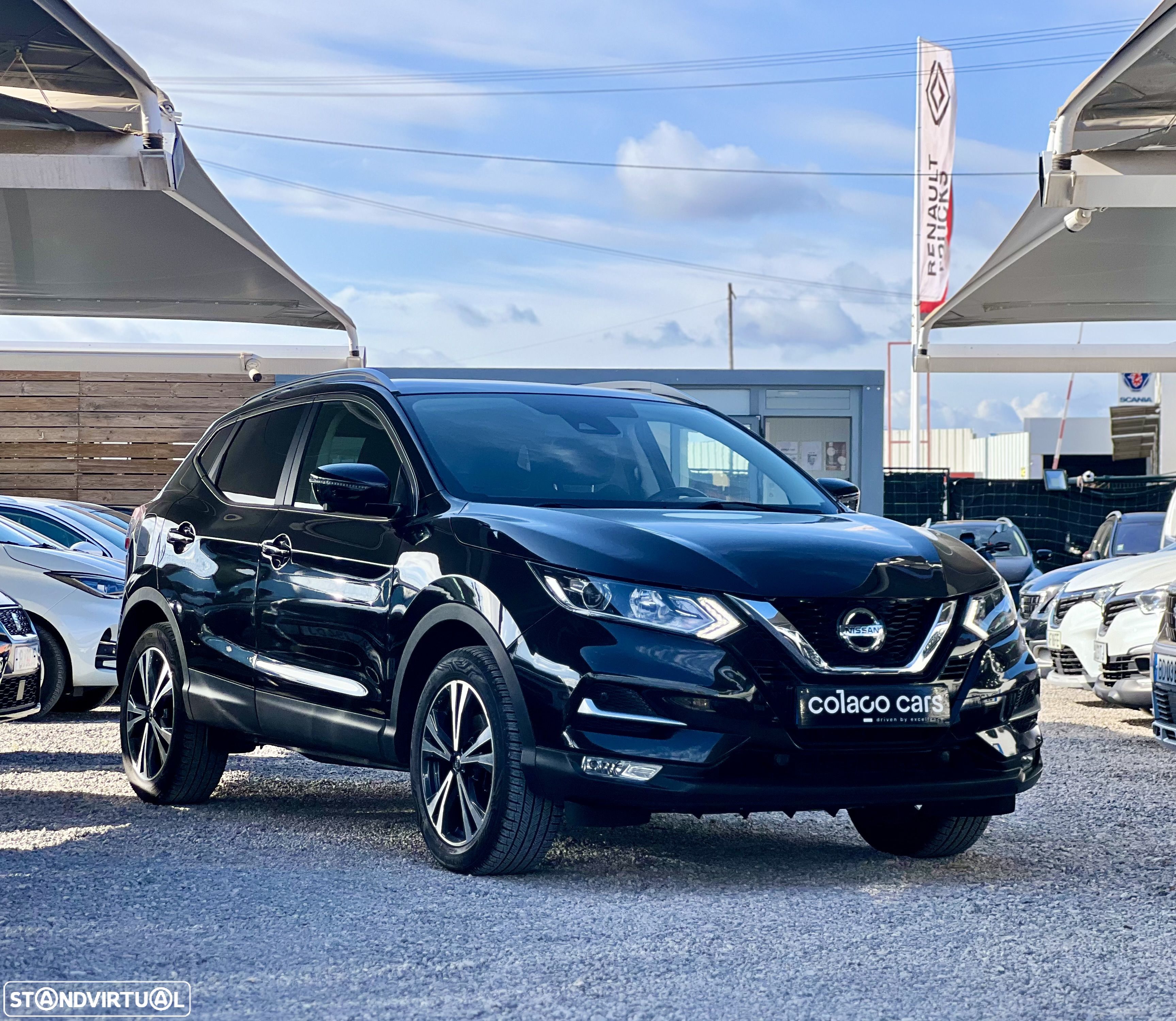 Nissan Qashqai 1.3 DIG-T N-Connecta J18 - 1