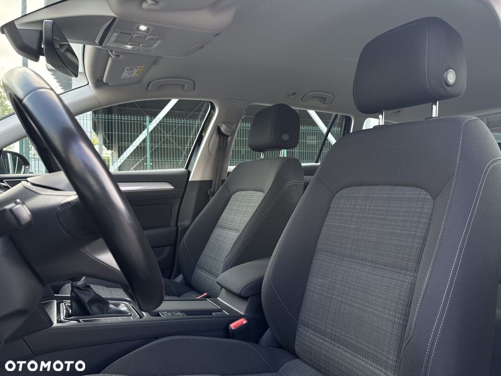Volkswagen Passat Variant 2.0 TDI EVO Business - 13