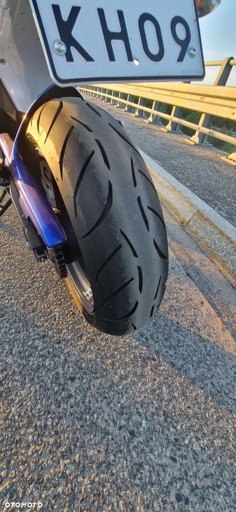Honda CBR - 6