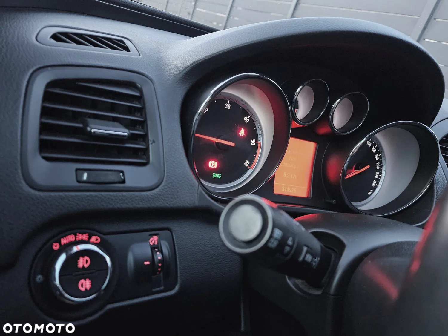 Opel Insignia 2.0 CDTI Cosmo - 24