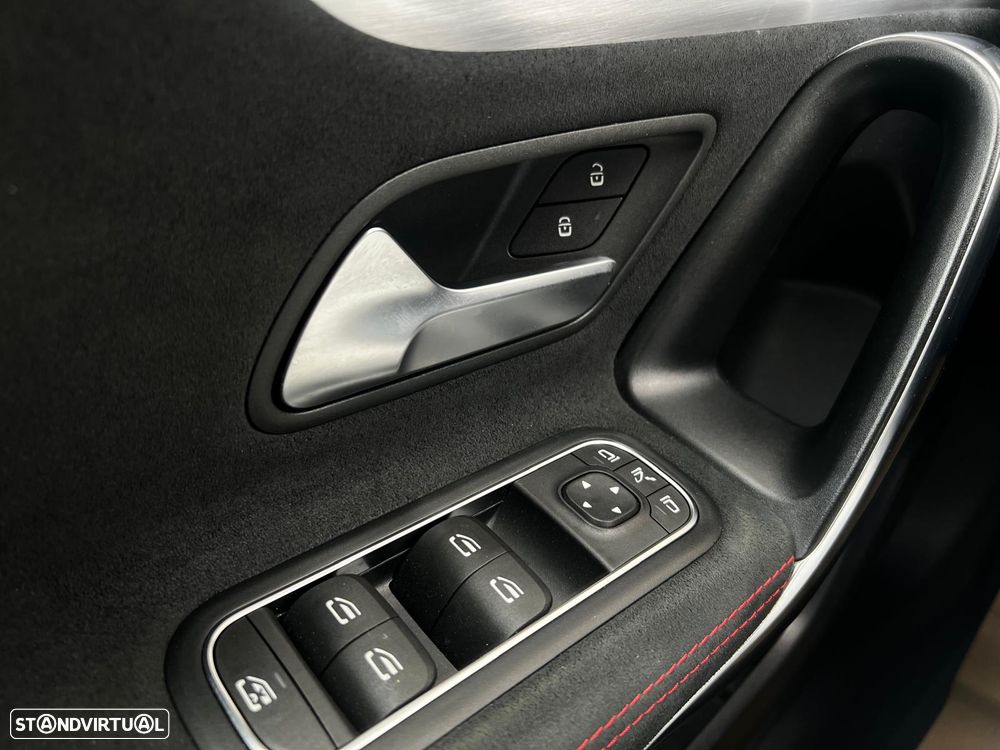 Mercedes-Benz A 180 d AMG Line Aut. - 43