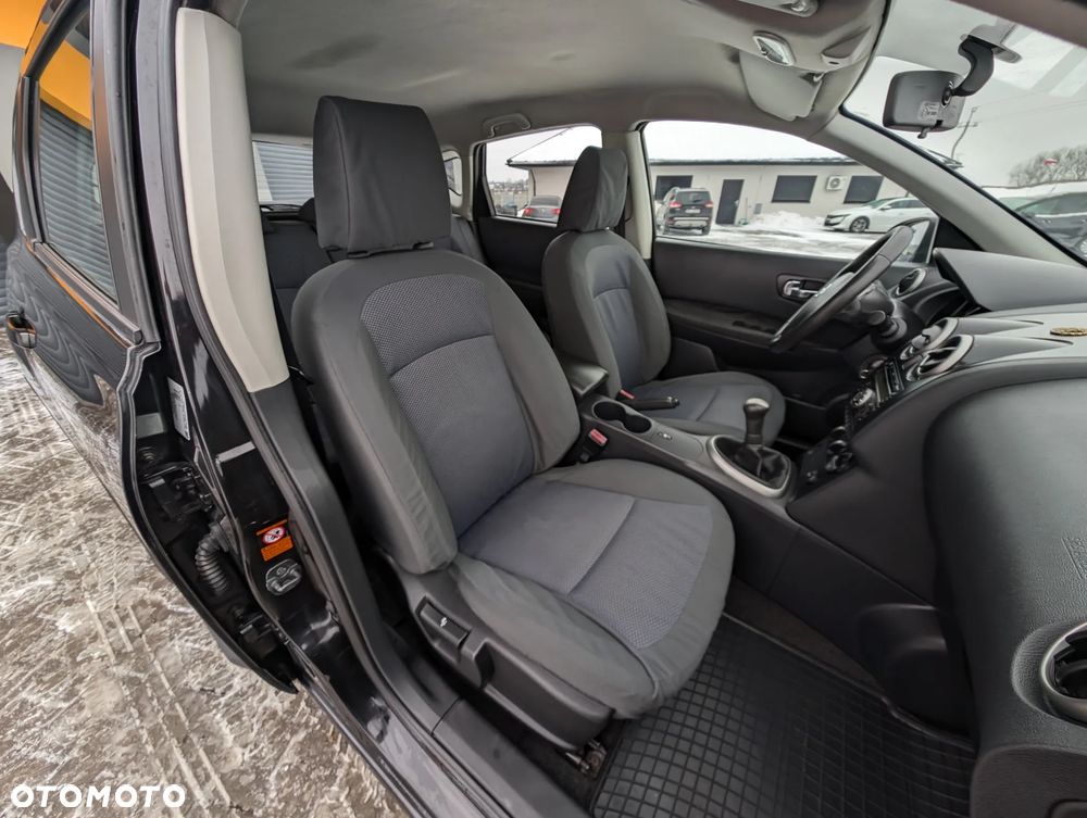 Nissan Qashqai 1.6 visia - 24