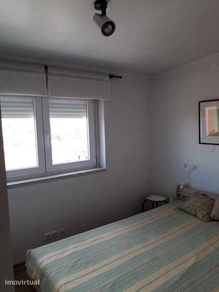 Apartamento Em Alvalade - Apartamento pequeno para Uma Pessoa - Grande imagem: 5/7