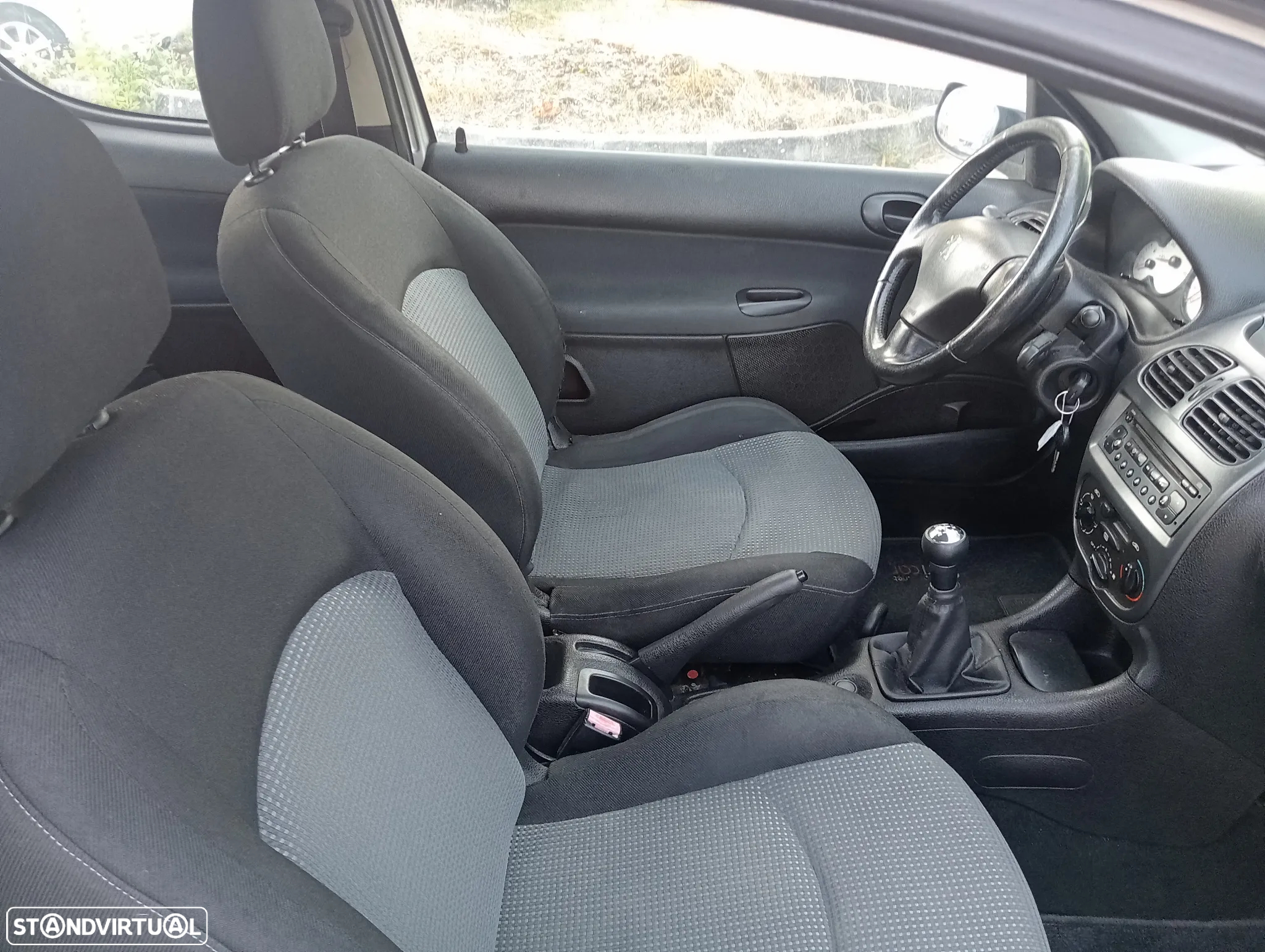 Peugeot 206 1.1 Color Line - 6