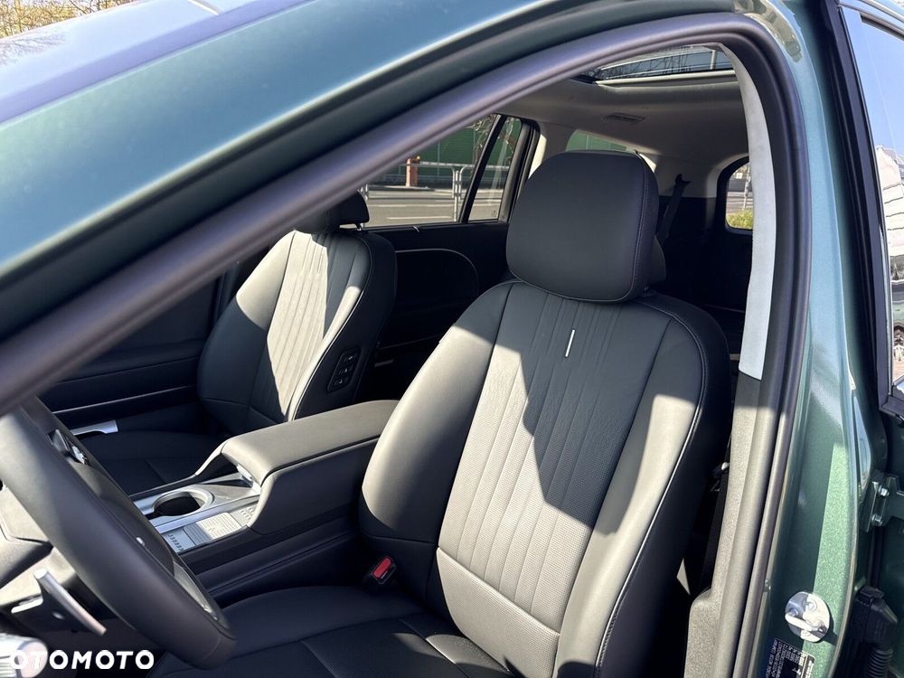 Hyundai IONIQ 9 110kWh Calligraphy AWD - 10