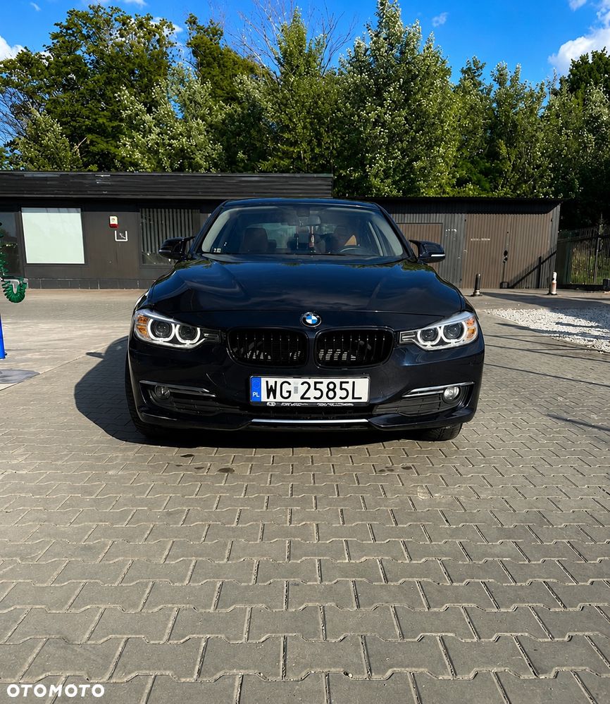 BMW Seria 3 316i Luxury Line - 1