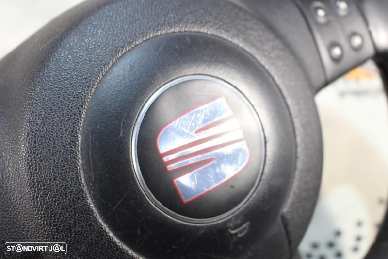 Volante Seat Leon (1P1)  Volante Seat Leon 1P Em Pele - 10