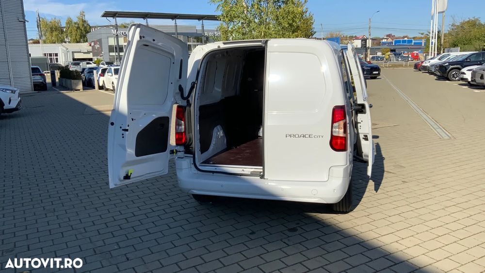 Toyota PROACE CITY L2 1.5D 100HP 6MT COMFORT - 17