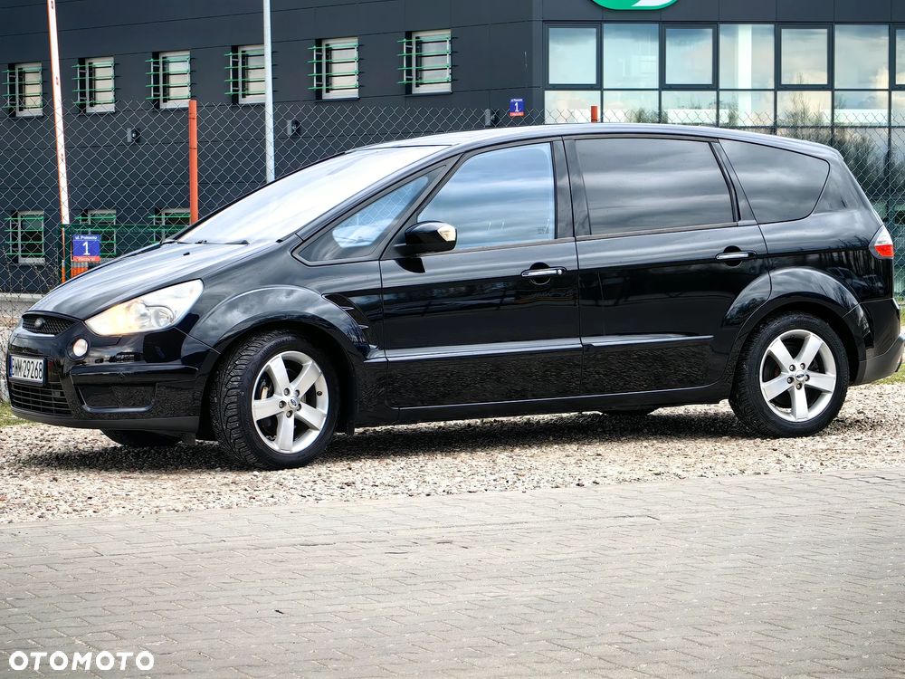 Ford S-Max 2.5 Titanium - 16