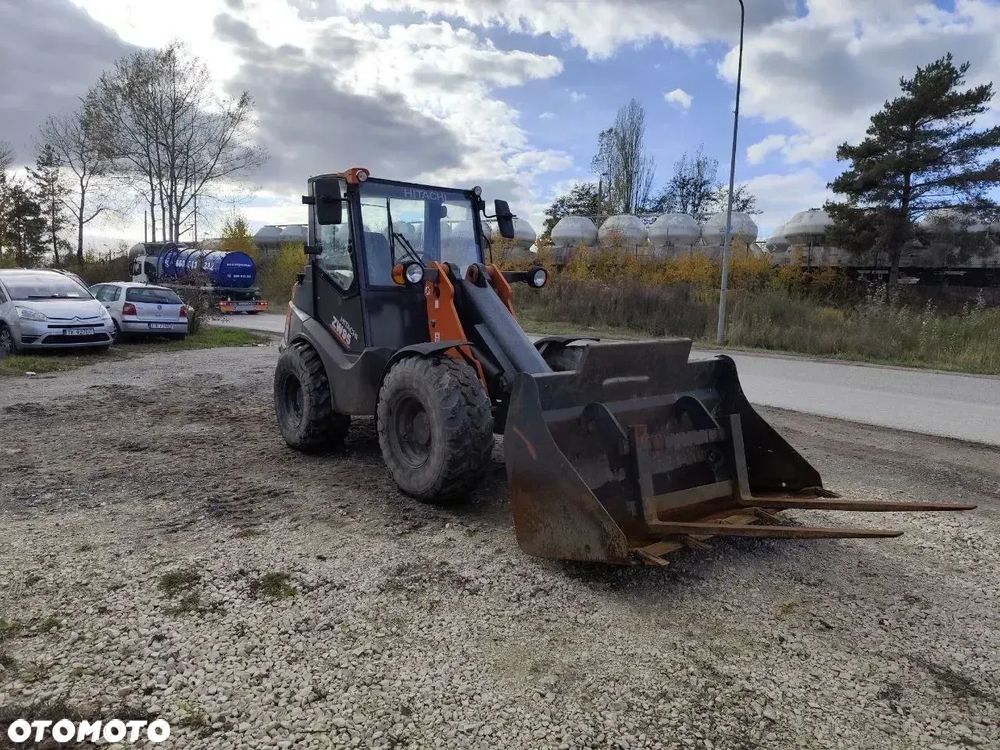 Hitachi ZW95 - 2
