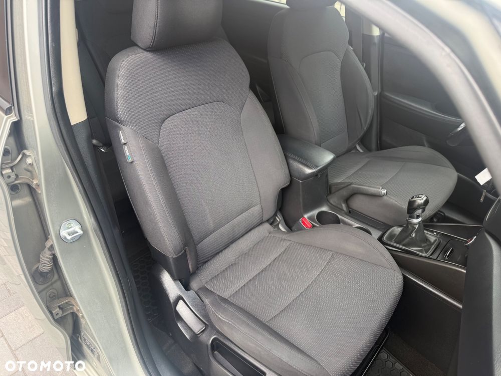 Kia Carens 1.6 GDI Edition 7 - 16
