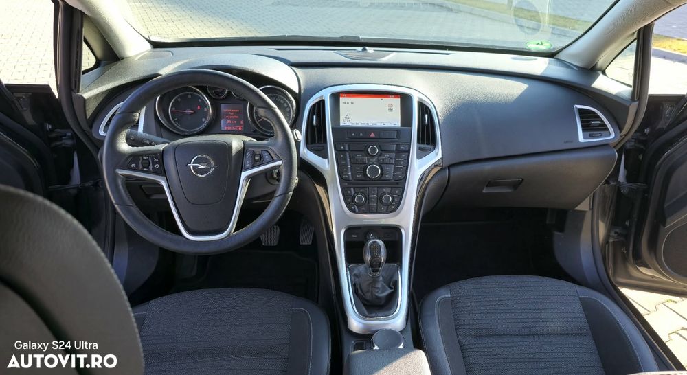 Opel Astra 1.7 CDTI DPF ENERGY - 11