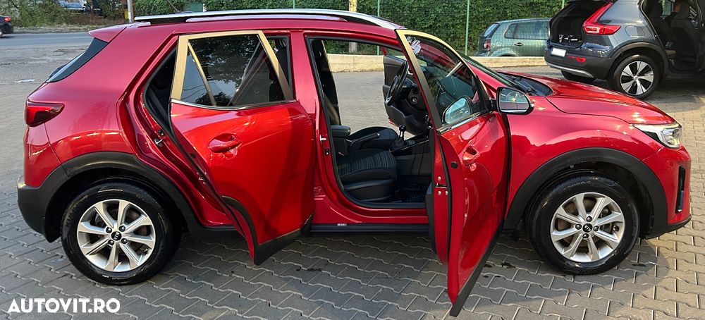 Kia Stonic 1.2 GSL Trend - 12